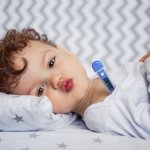 как уйти на больничный с ребенком