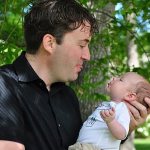 Малыш с папой