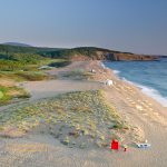 Отпуск с детьми на море: найти дешевые билеты в Болгарию из России