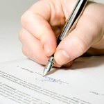 Drawing up a document by hand