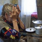 Защитить квартиру пожилого человека от мошенников